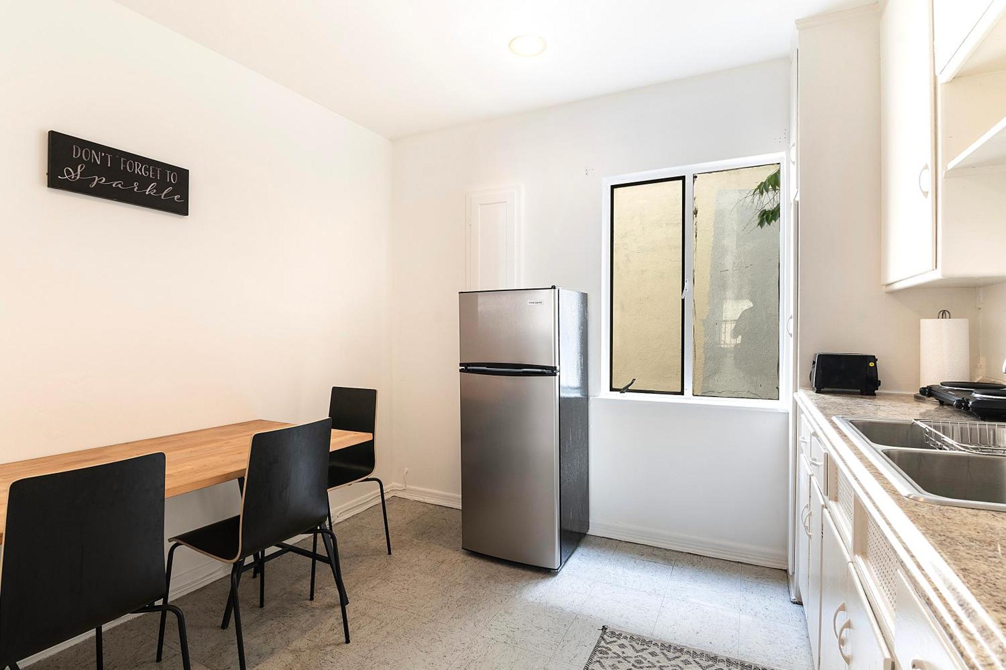 Appartement Second-floor 1-br Near Beverly Hills And Angeles Attractions Los Angeles